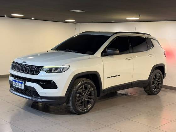 JEEP COMPASS 1.3 T270 TURBO FLEX LONGITUDE AT6 JEEP COMPASS 1.3 T270 TURBO FLEX LONGITUDE AT6